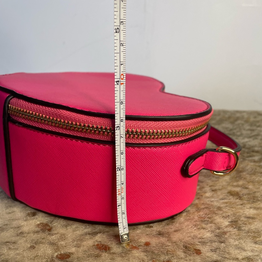 5 for $25🔥Hot Pink Heart Crossbody Purse- New Without Tags - Picture 8 of 11